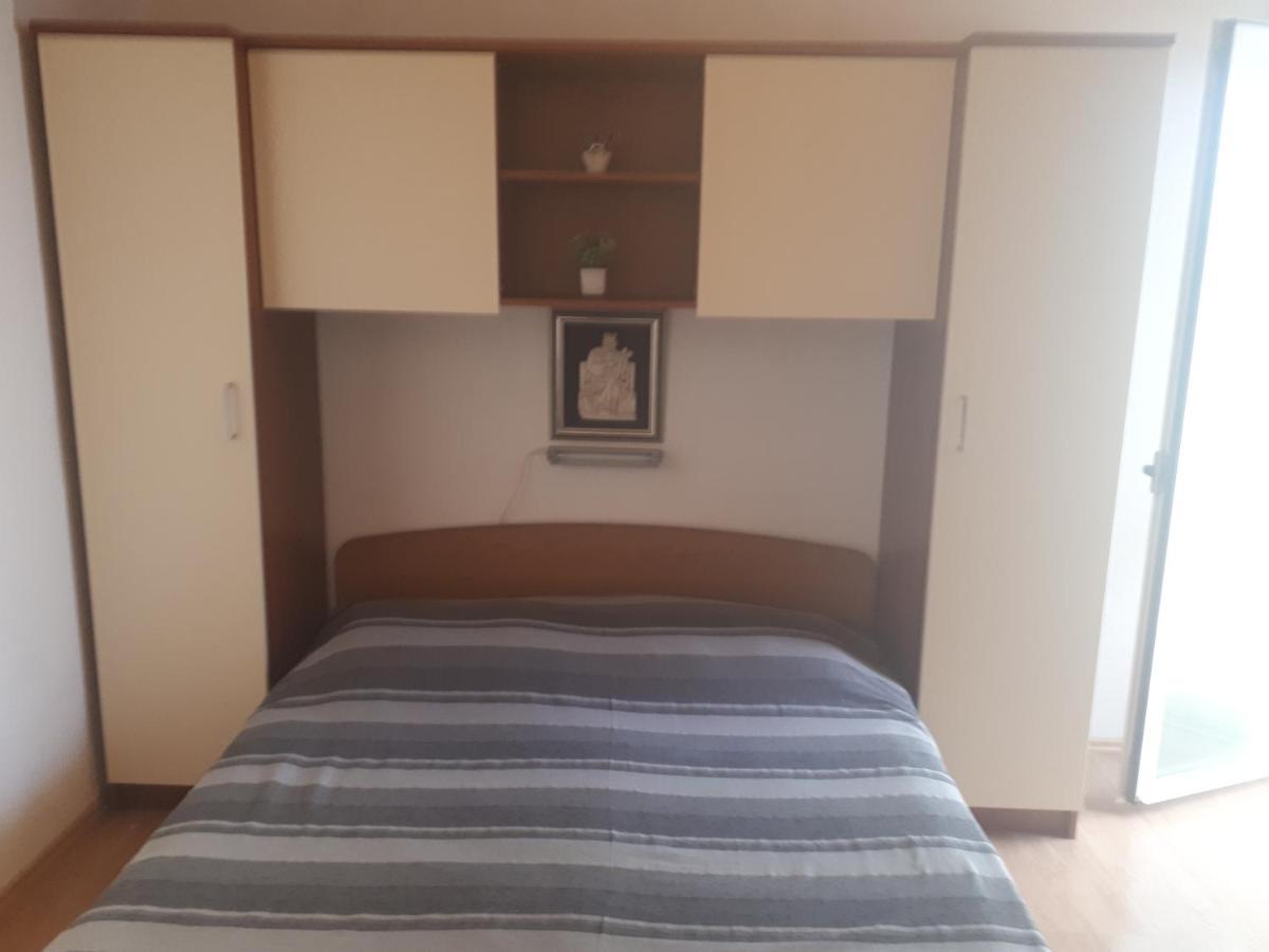 Apartmani Leko Mirjana บาชกาโวดา ภายนอก รูปภาพ