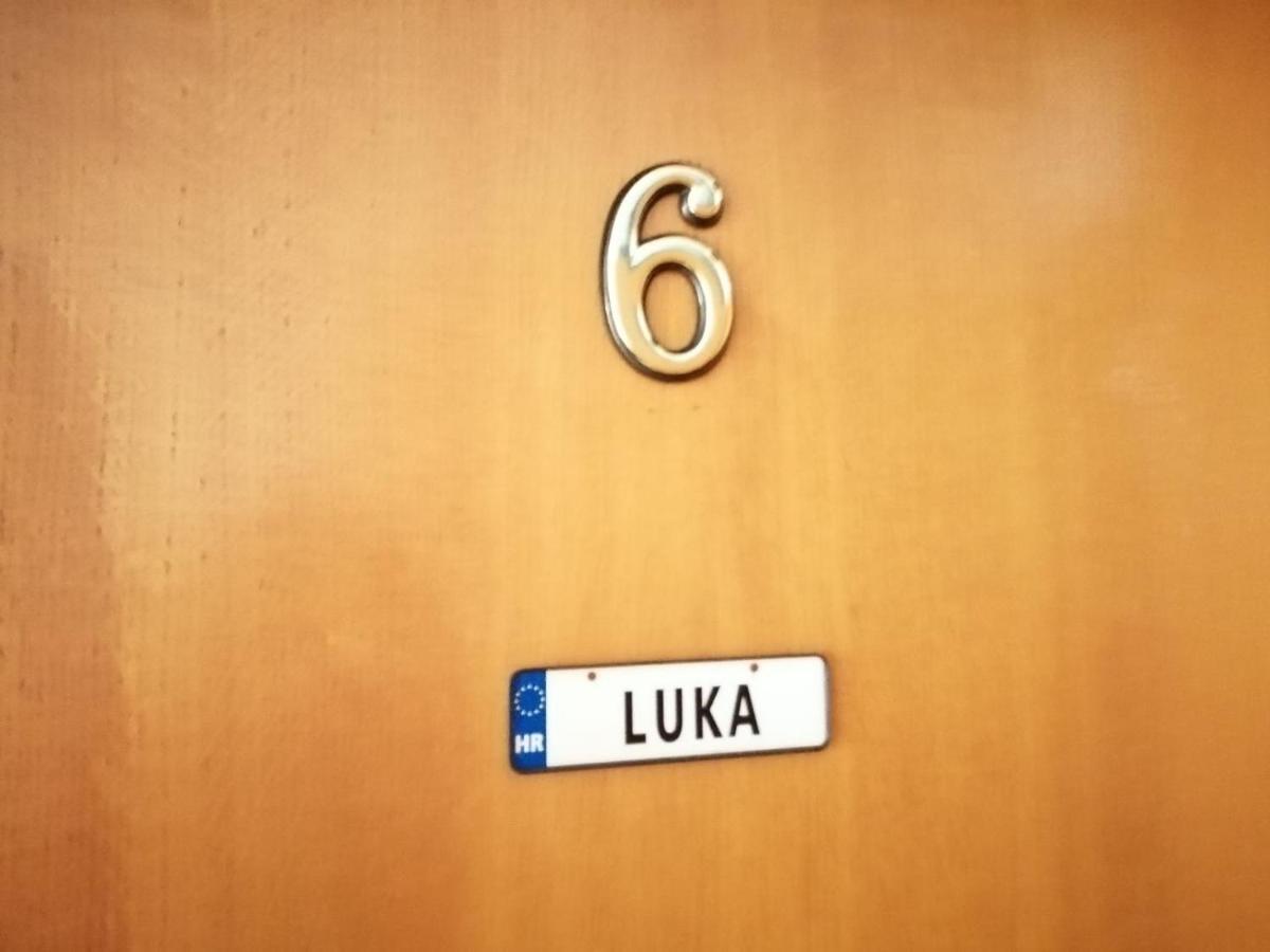 Apartmani Leko Mirjana บาชกาโวดา ภายนอก รูปภาพ