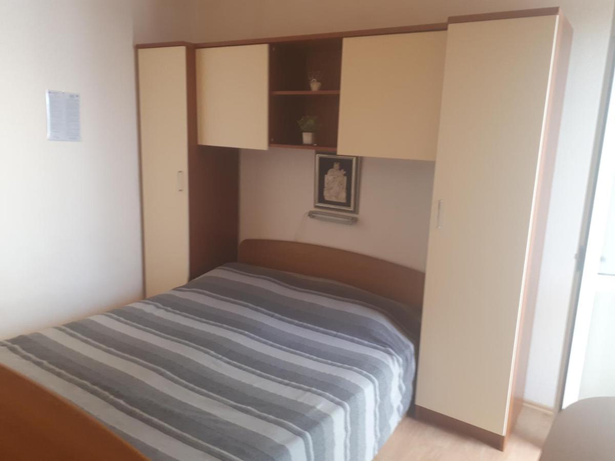 Apartmani Leko Mirjana บาชกาโวดา ภายนอก รูปภาพ
