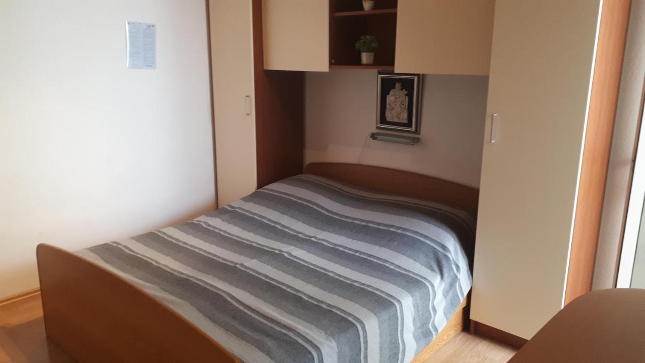 Apartmani Leko Mirjana บาชกาโวดา ภายนอก รูปภาพ