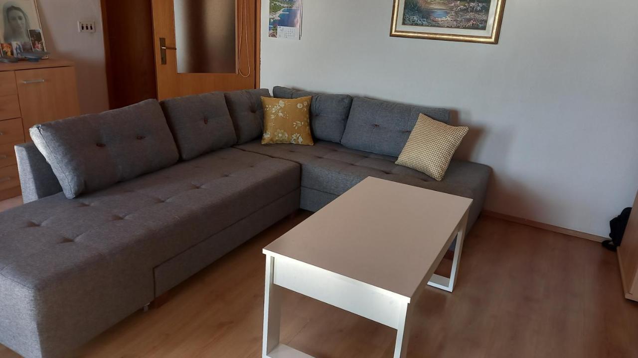 Apartmani Leko Mirjana บาชกาโวดา ภายนอก รูปภาพ